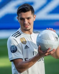 JJB- 恩波利年轻中场荣膺月最佳，成意大利希望之星  