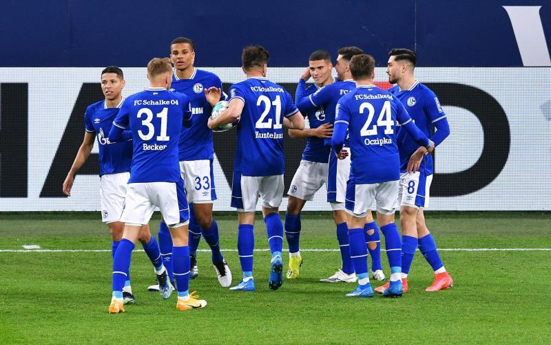  沙尔克04深陷降级区，百年豪门面临生存危机  